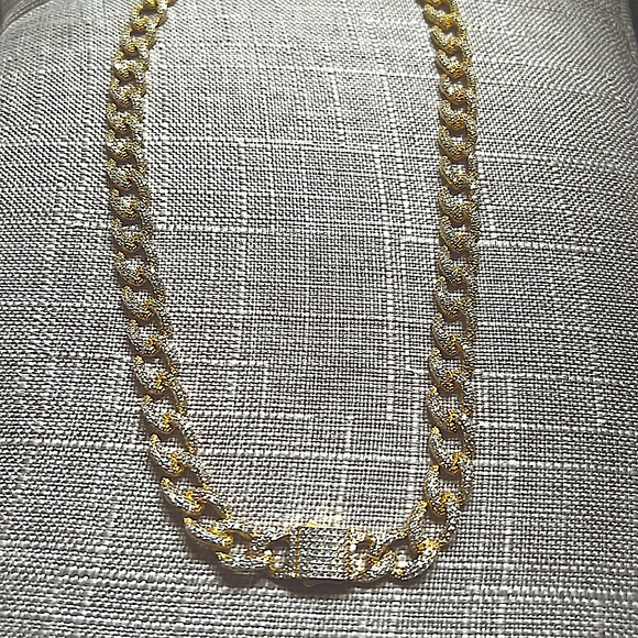 Heavy Cuban Link Chain With Pave Crystal Links - Sterling Silver Gold Plated - Picture 5 of 6